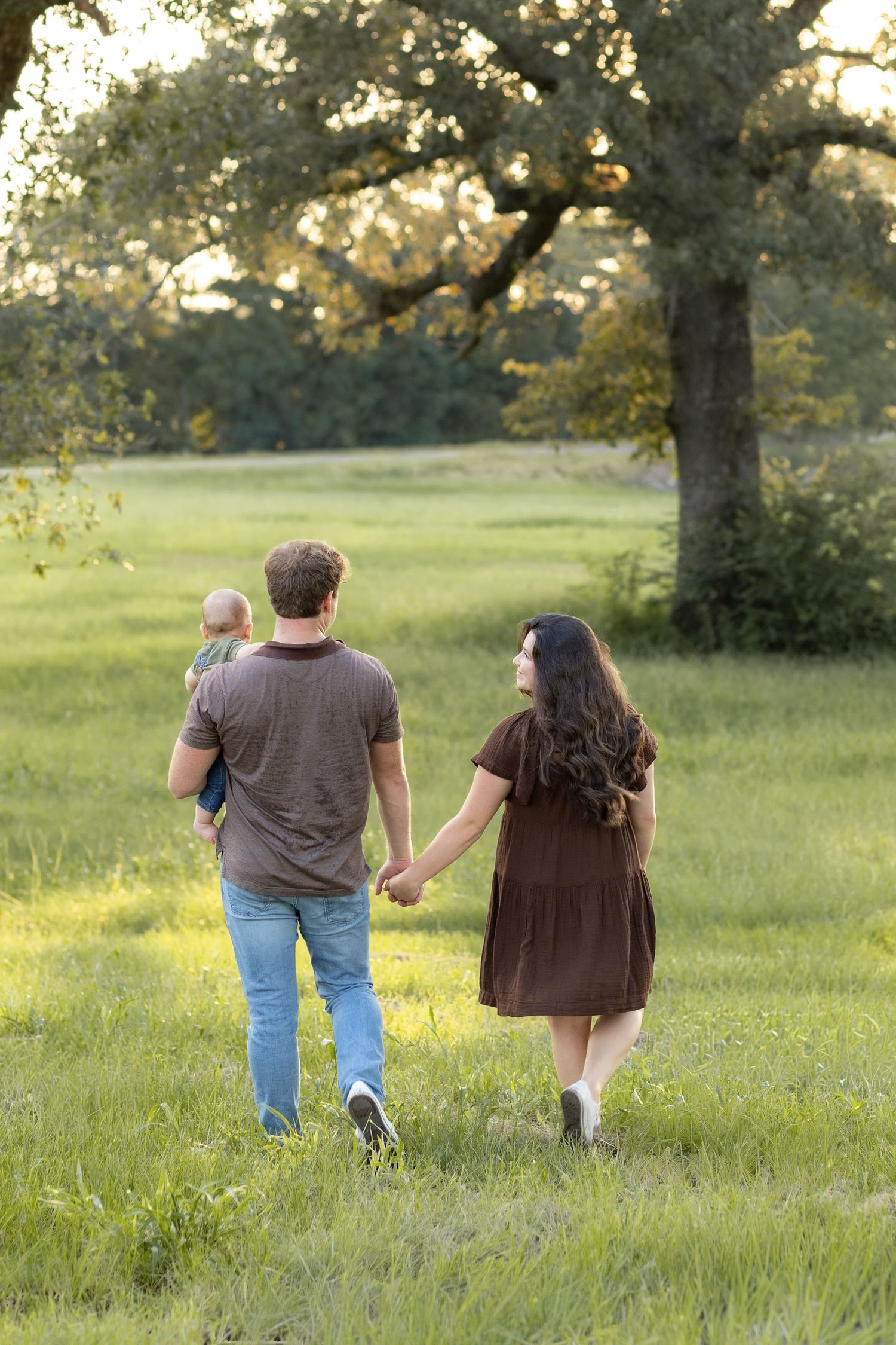 Family Pictures in a grass field at sunset near Dothan, Alabama
