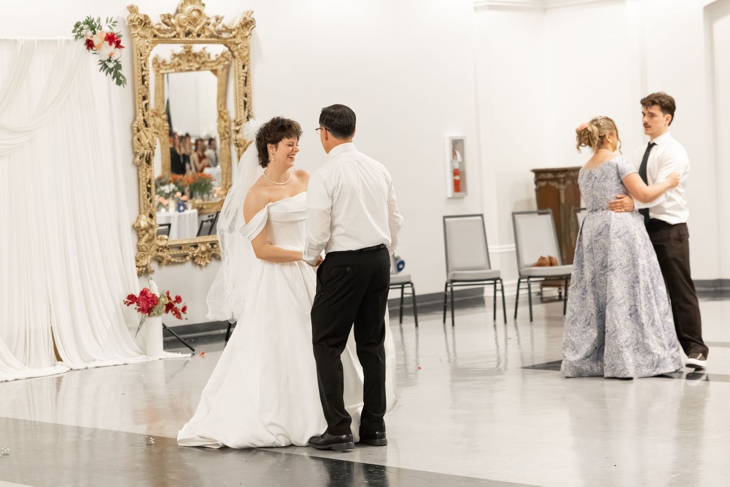 Wedding Reception at James P. Nix Center Fairhope, Alabama