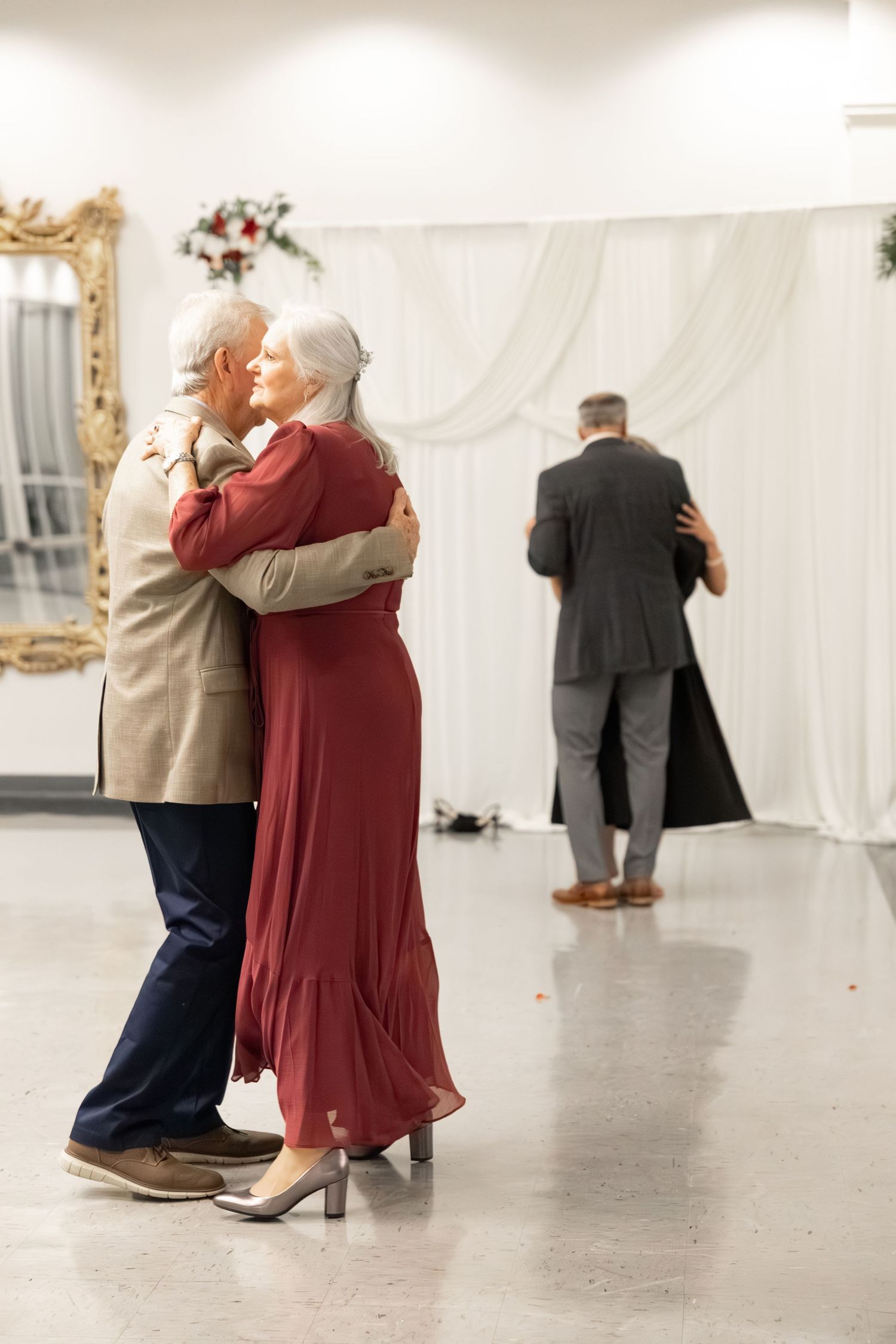 Wedding Reception at James P. Nix Center Fairhope, Alabama