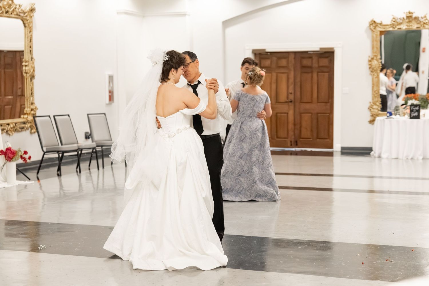 Wedding Reception at James P. Nix Center Fairhope, Alabama
