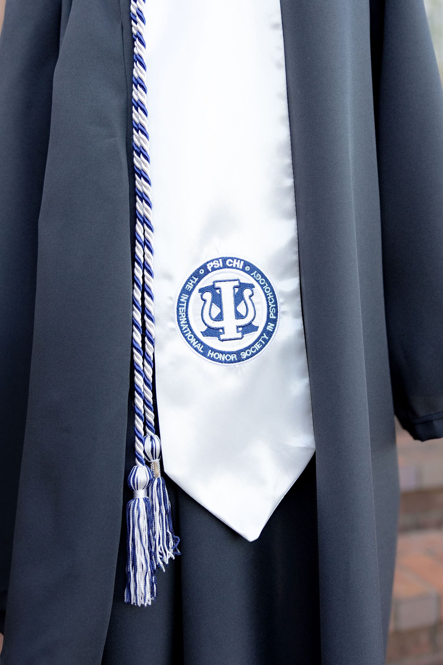 Senior cap and gown portraits at Troy University Dothan Campus