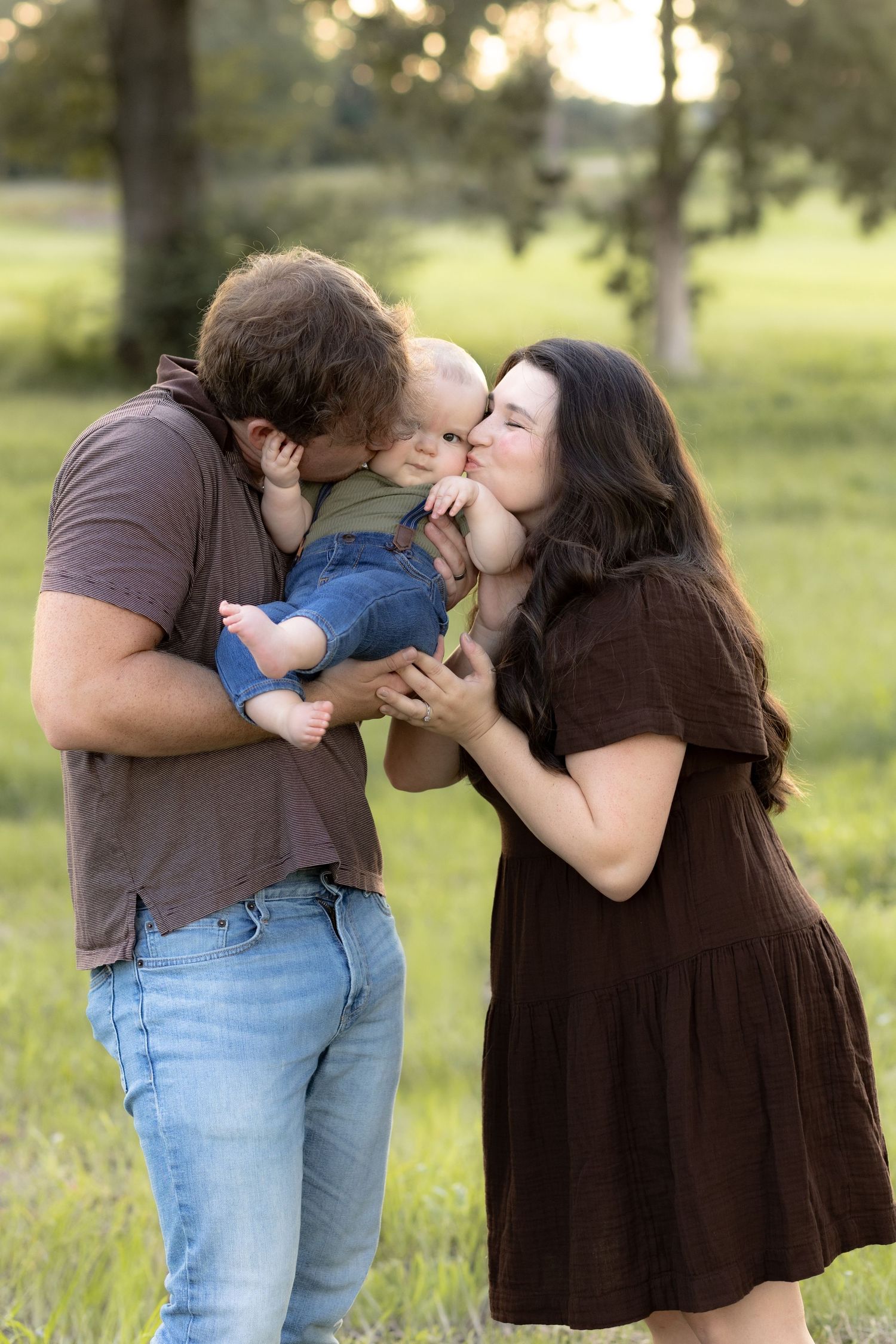 Family Pictures in a grass field at sunset near Dothan, Alabama