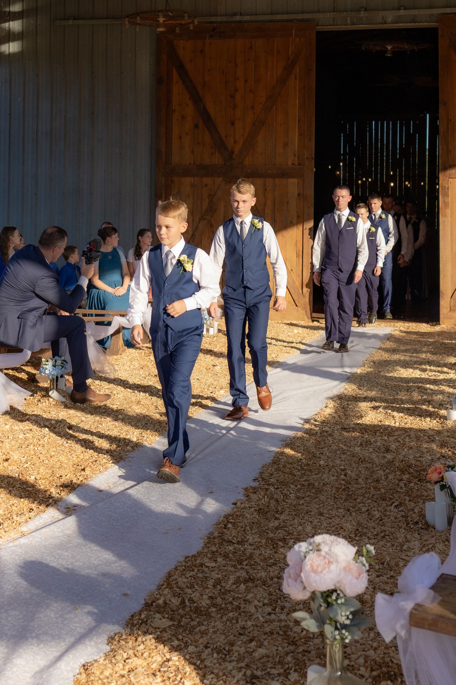Wedding party walks the aisle at Dalrymple Farms Enterprise, Alabama