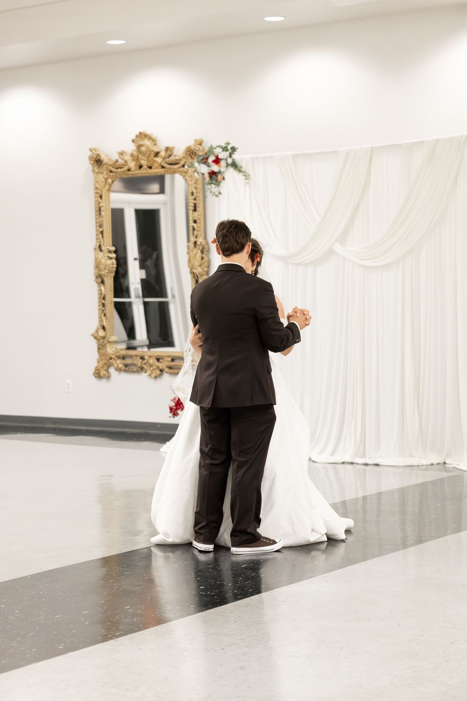 Wedding Reception at James P. Nix Center Fairhope, Alabama