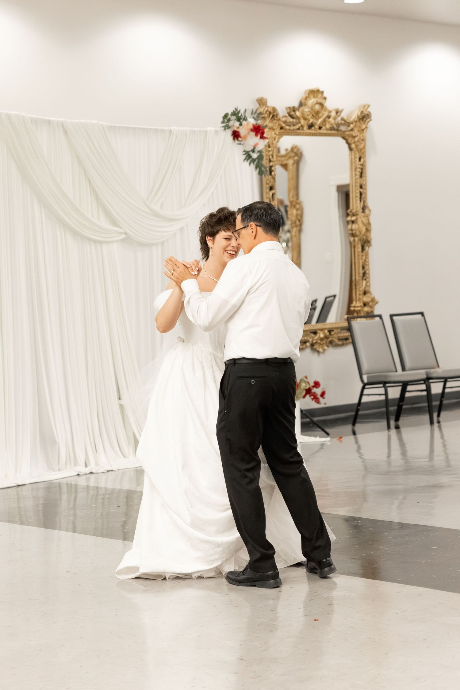 Wedding Reception at James P. Nix Center Fairhope, Alabama