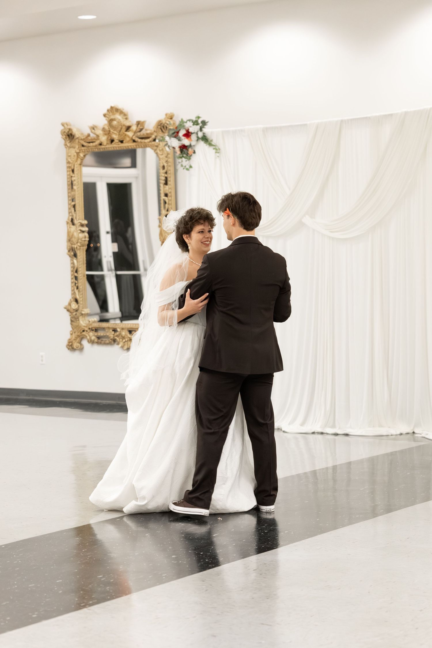 Wedding Reception at James P. Nix Center Fairhope, Alabama