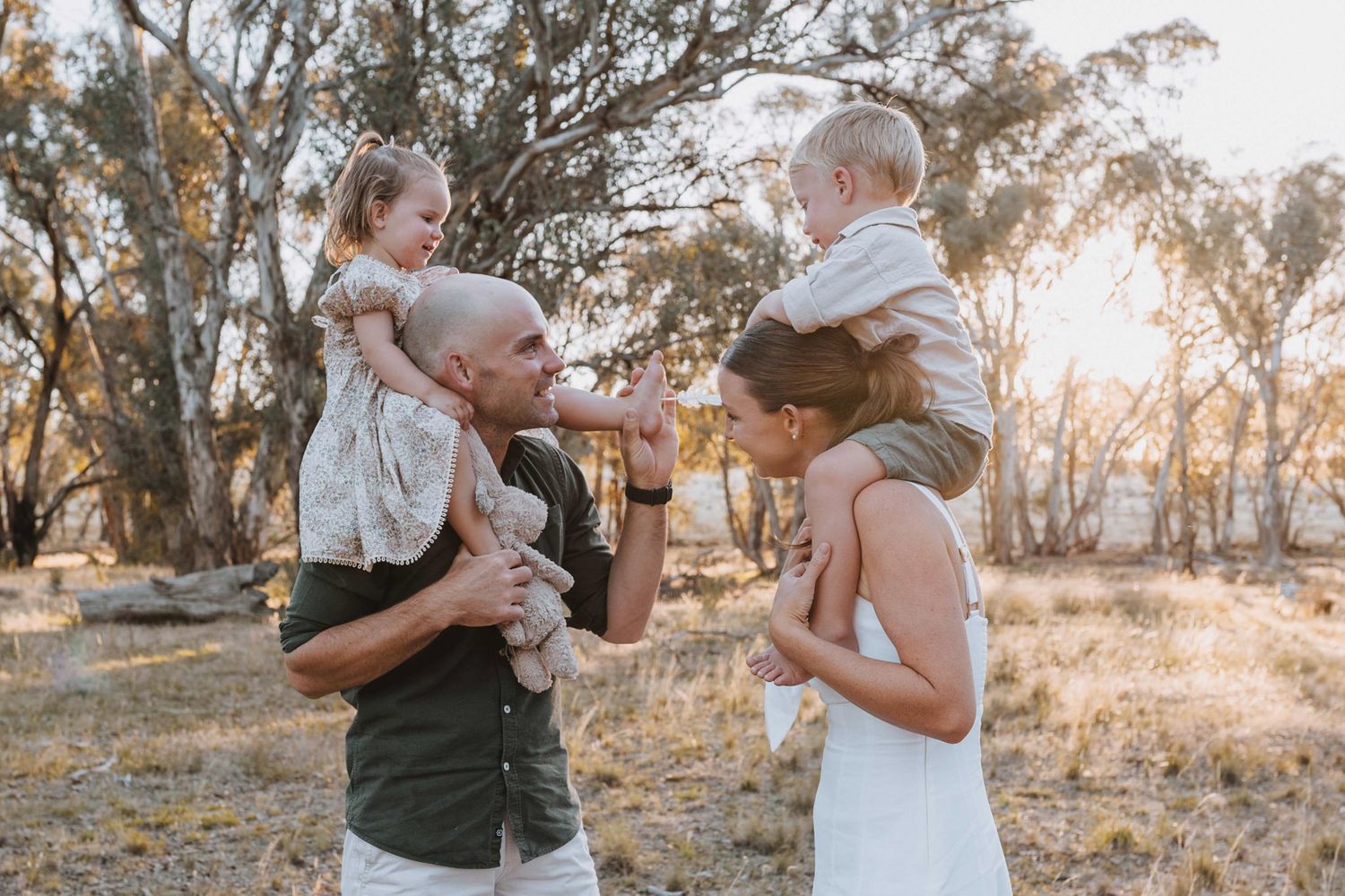 Young NSW Family Photography Session- Emily Watson Photography