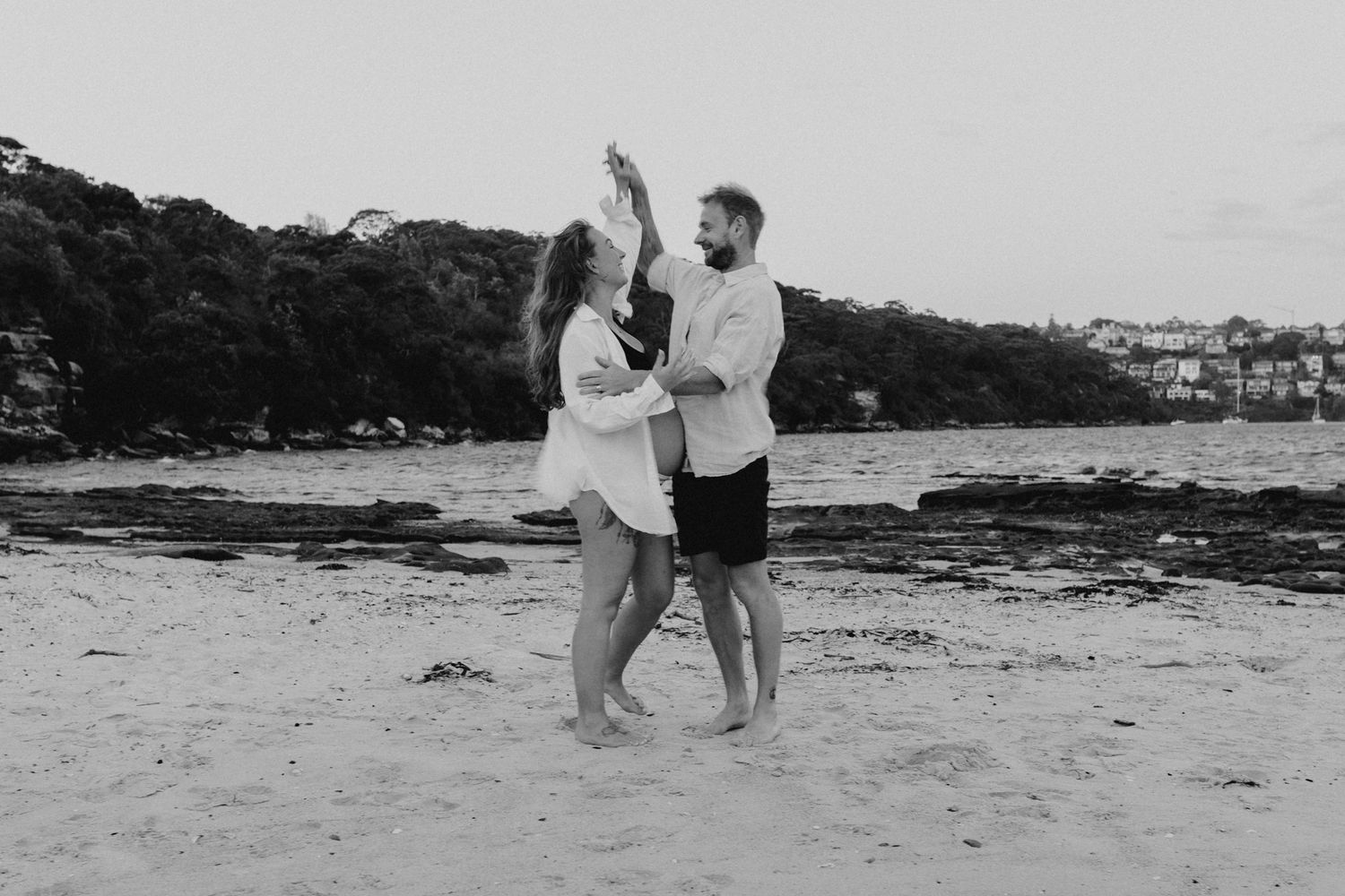 South Coast NSW Maternity Photography session- Emily Watson Photography