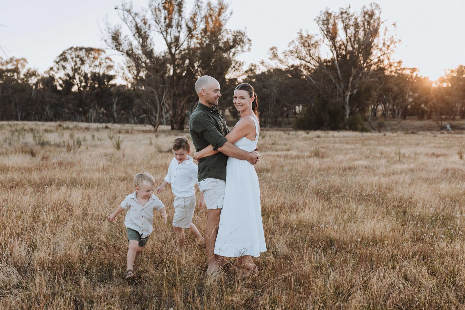 Young NSW Family Photography Session- Emily Watson Photography