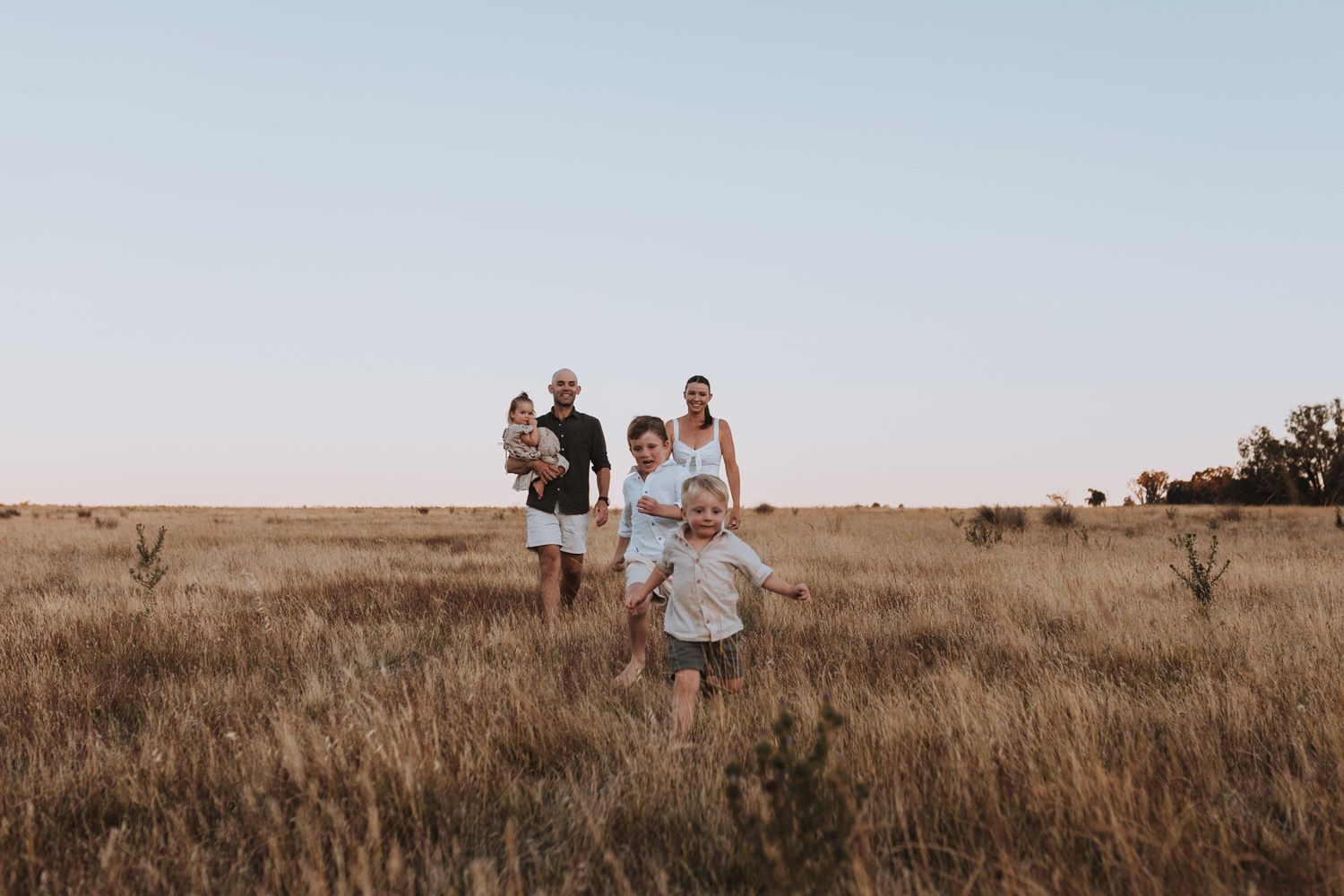 Young NSW Family Photography Session- Emily Watson Photography