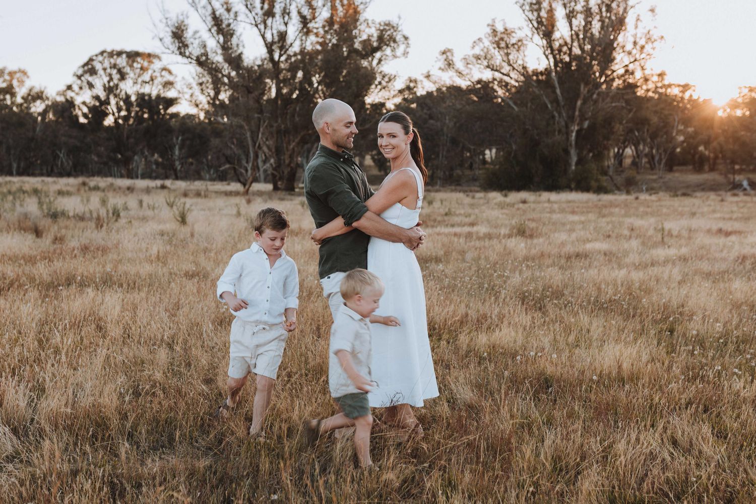Young NSW Family Photography Session- Emily Watson Photography