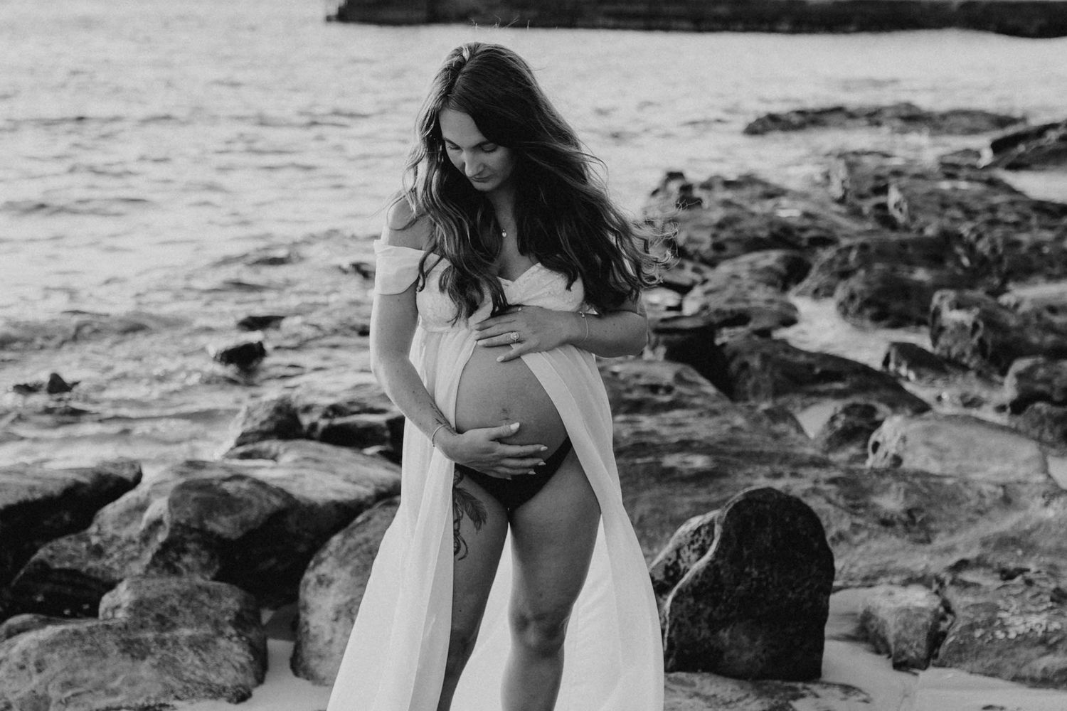 SydneyNSW Maternity Photography session- Emily Watson Photography