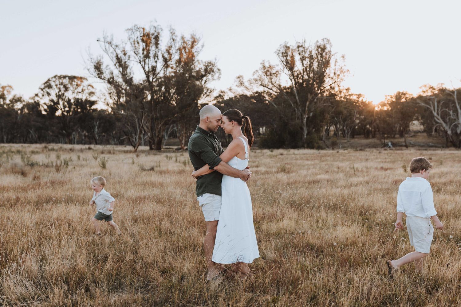 Young NSW Family Photography Session- Emily Watson Photography