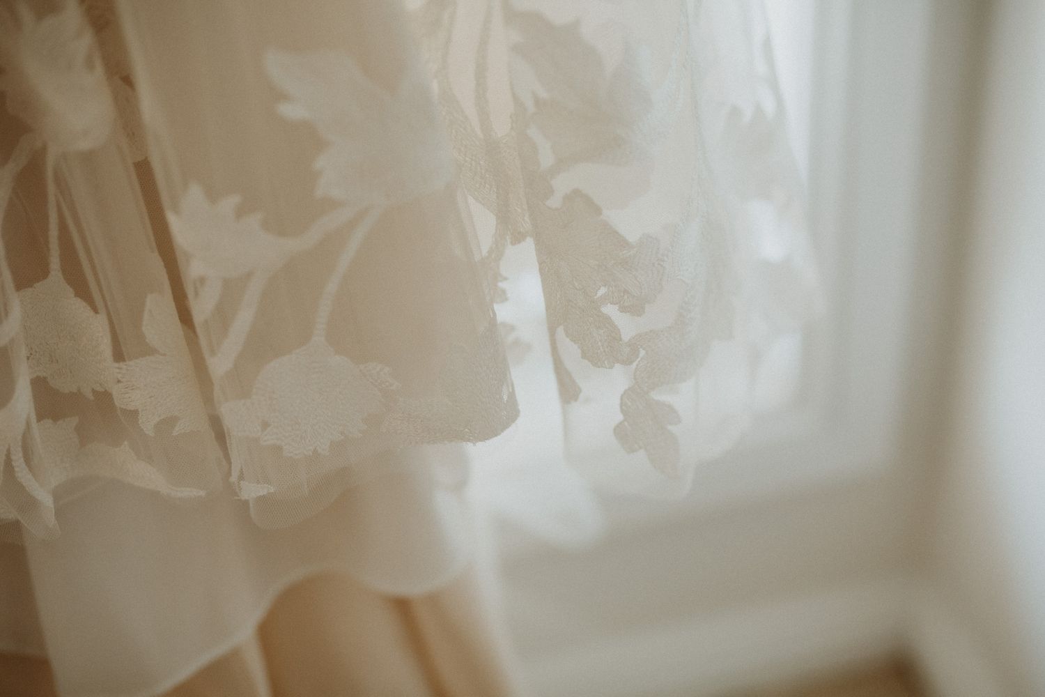 Young NSW Wedding Photographer- Emily Watson Photography