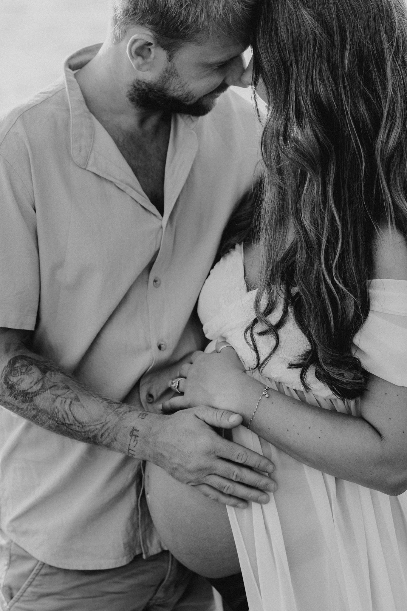 SydneyNSW Maternity Photography session- Emily Watson Photography