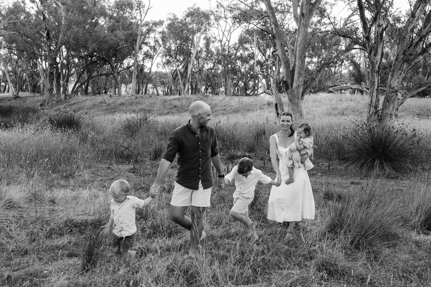 Young NSW Family Photography Session- Emily Watson Photography