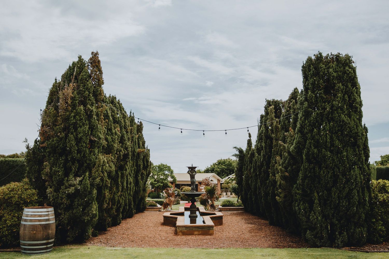 Young NSW Wedding Photographer- Emily Watson Photography