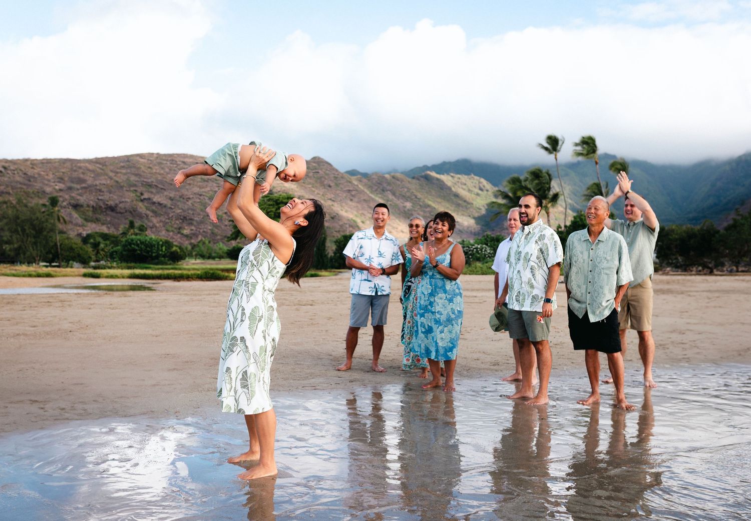 Family photography on the beach in Hawaii