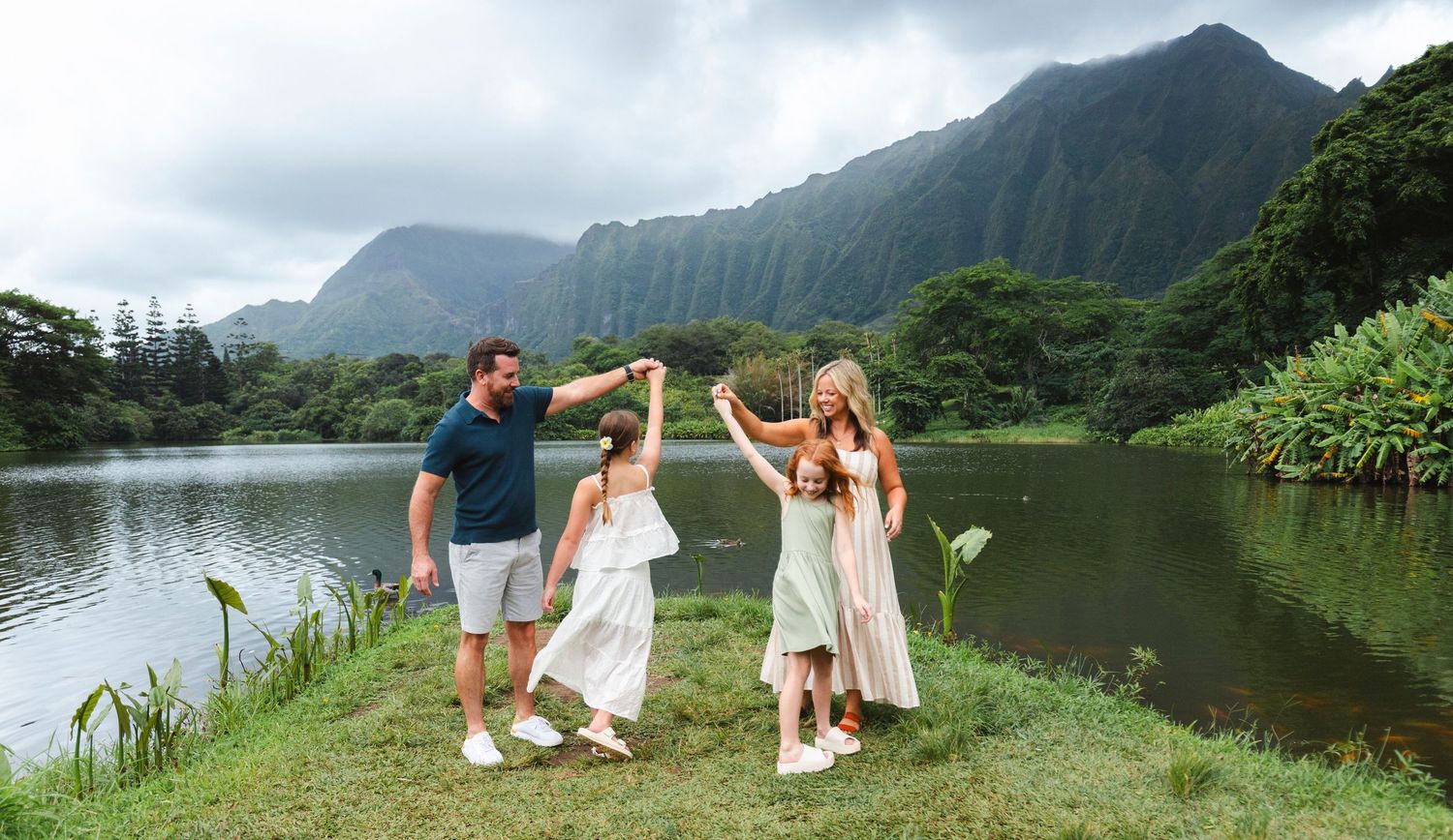 Family photography at Hoomaluhia Hawaii