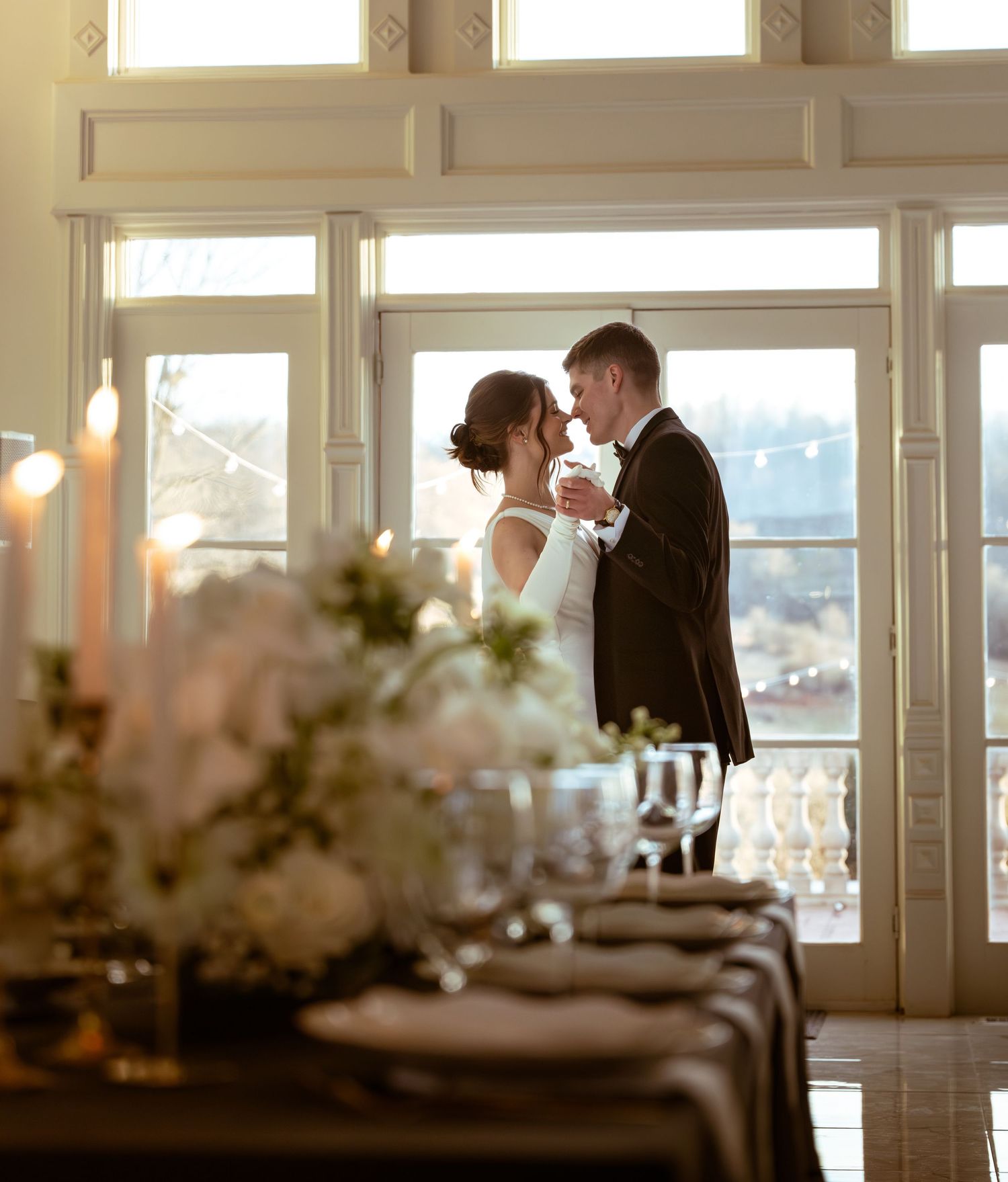 Wedding reception at sunset, first dance wedding couple in Sparta, Cookeville wedding dance, golden hour dance in a sleek dress in Sparta.