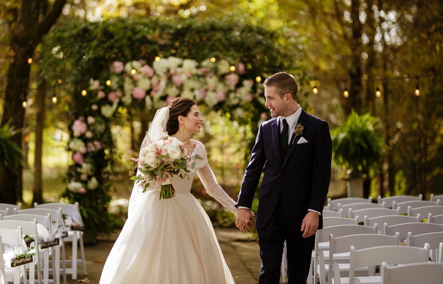 Crystal Creative Studios, Memphis Wedding Photographer, Best Memphis Wedding Photographer, Affordable Memphis Wedding Photographer