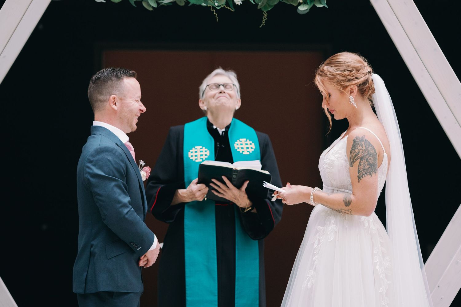 funny moment during wedding ceremony