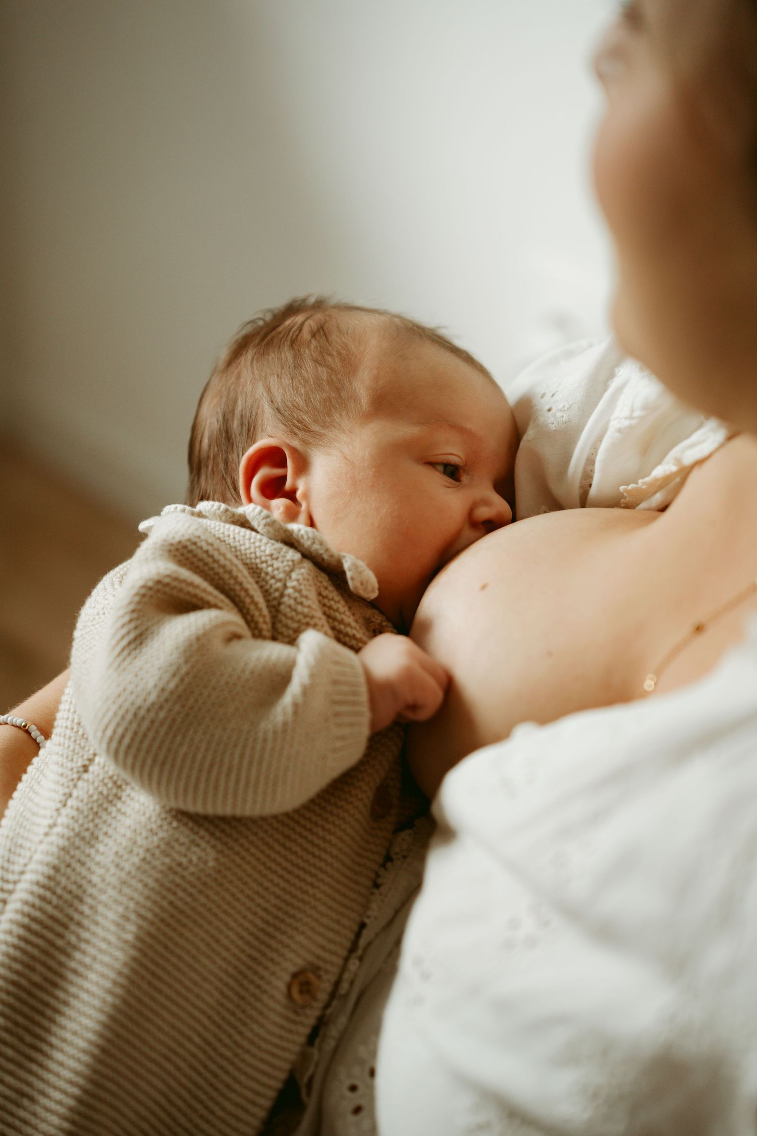 photographe future maman grossesse famille bébé nouveau-né naissance hem nord de la france lille aurelie dufosse photographe à  domicile