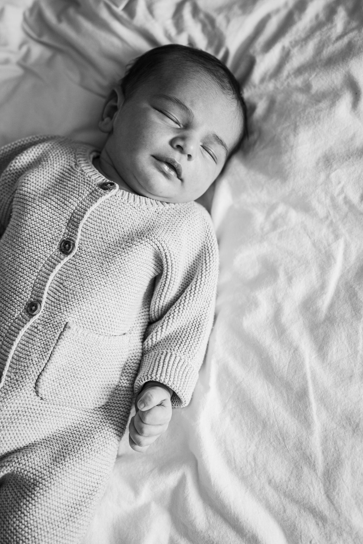 photographe famille bébé nouveau-né naissance hem nord de la france lille aurelie dufosse photographe à  domicile