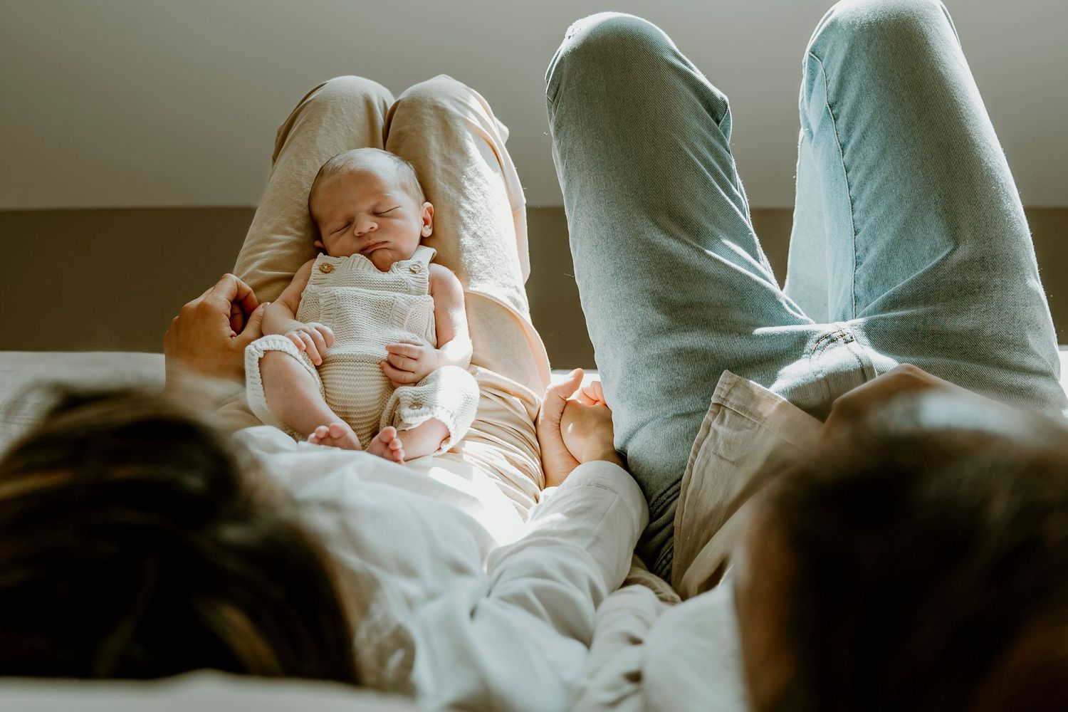 photographe famille bébé nouveau-né naissance hem nord de la france lille aurelie dufosse photographe à  domicile