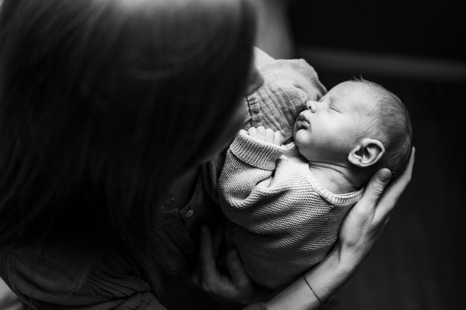 photographe future maman grossesse famille bébé nouveau-né naissance hem nord de la france lille aurelie dufosse photographe à  domicile