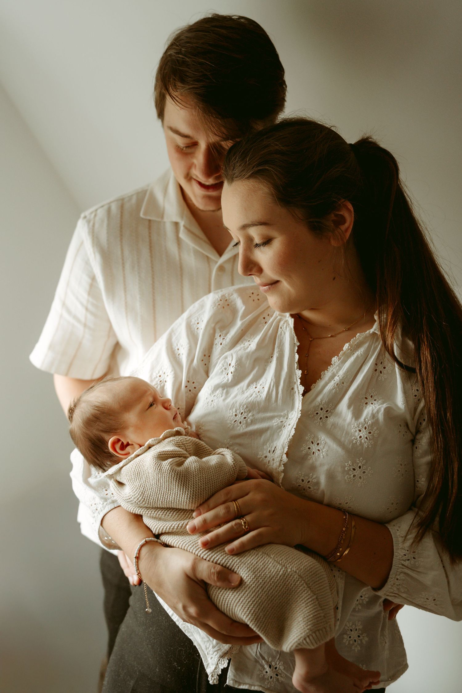 photographe future maman grossesse famille bébé nouveau-né naissance hem nord de la france lille aurelie dufosse photographe à  domicile