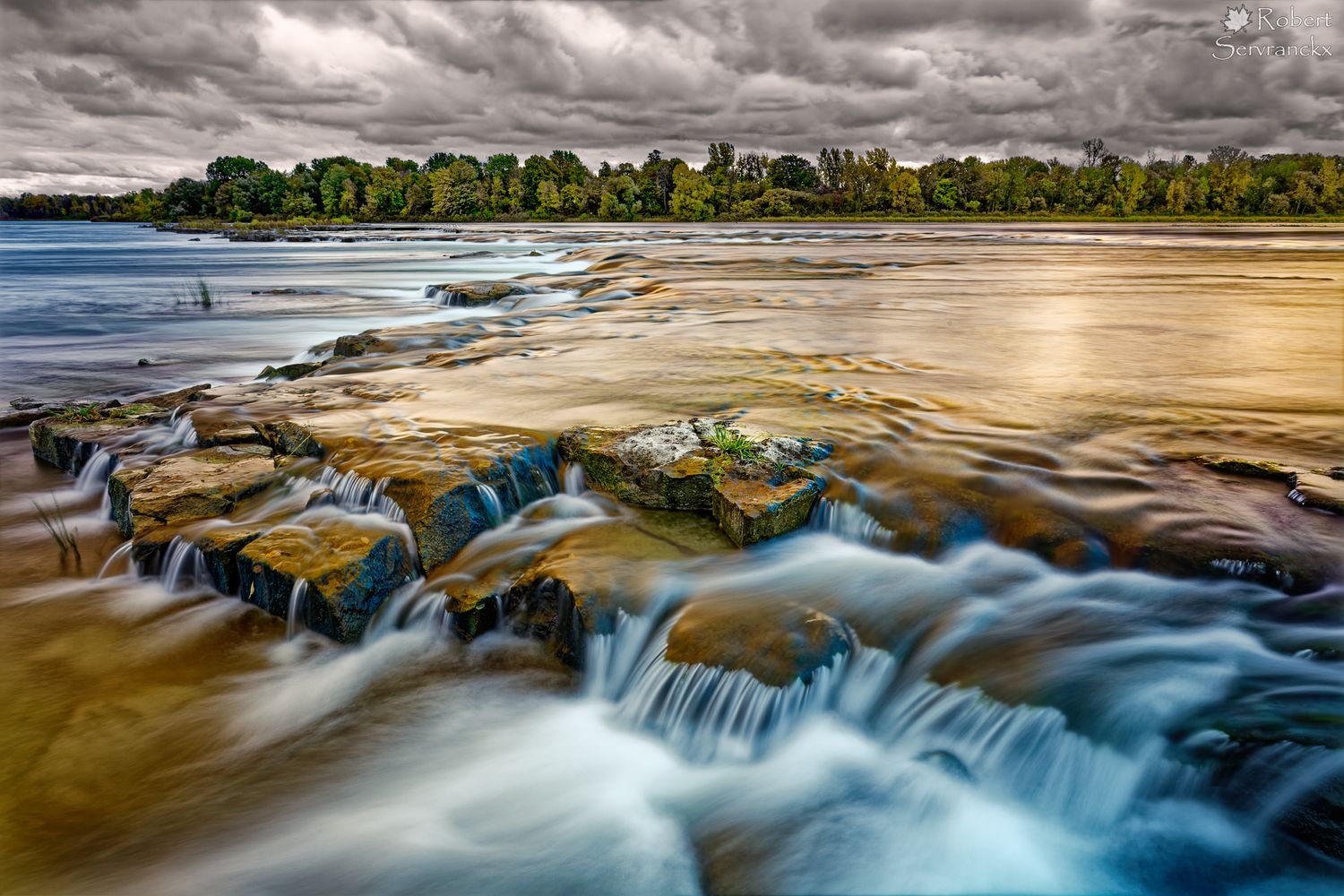 The River at Coteau du Lac, Quebec - La rivière à Coteau-du-Lac, Québec