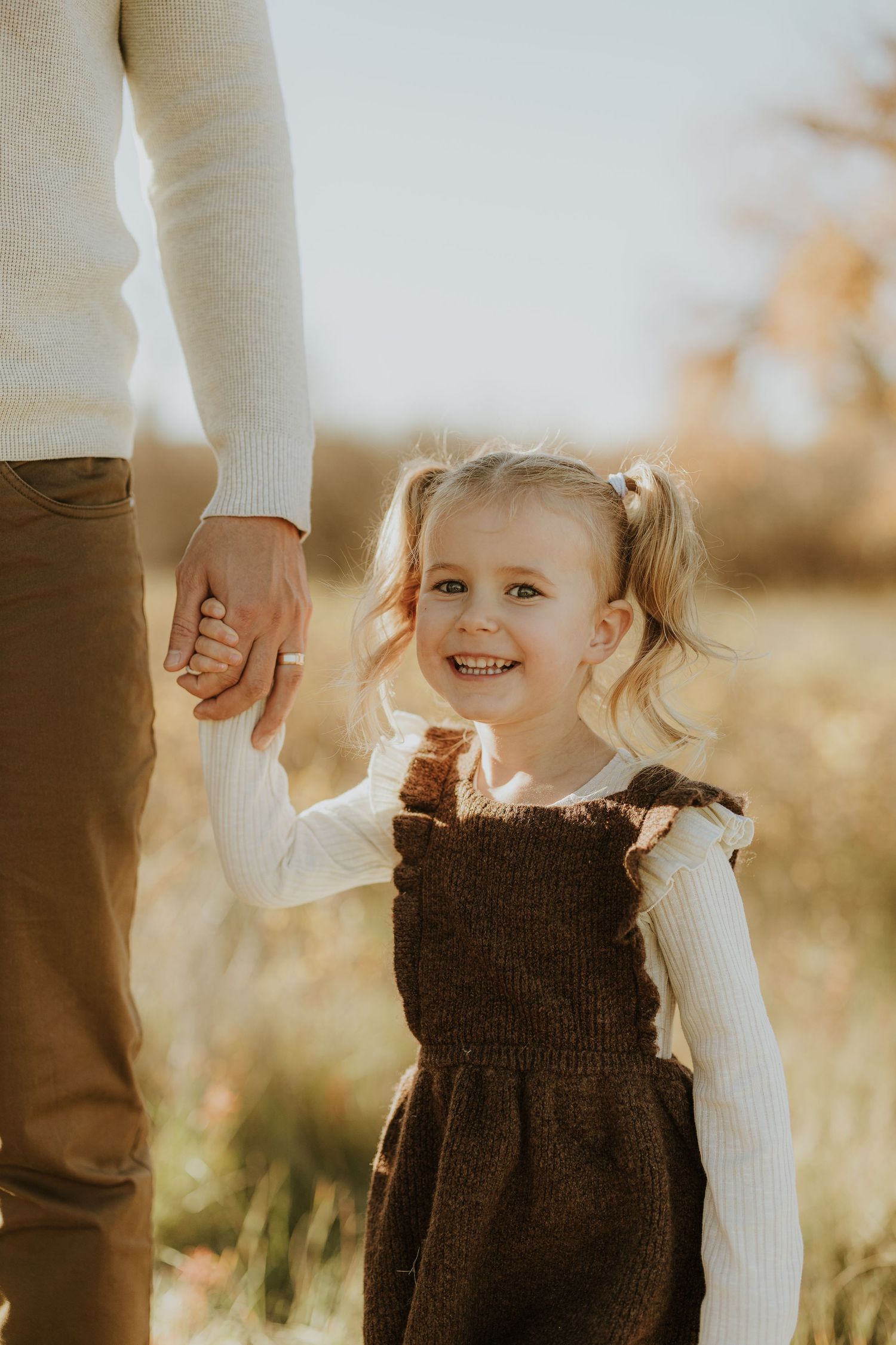 Lifestyle Family Photographer Lethbridge