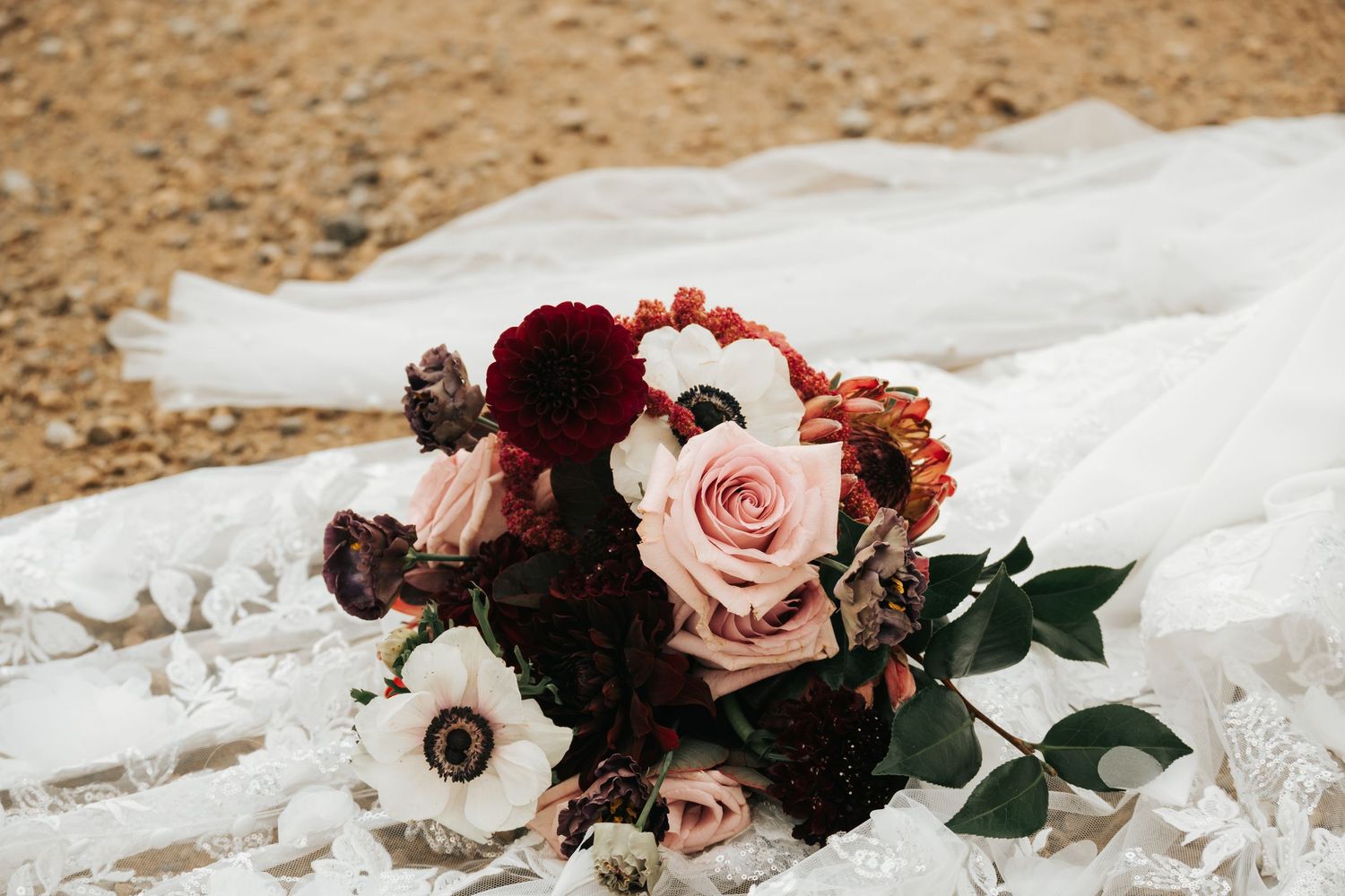 Elopement Autumn Florals | Edmonton Premier Luxury Elopement Experience
