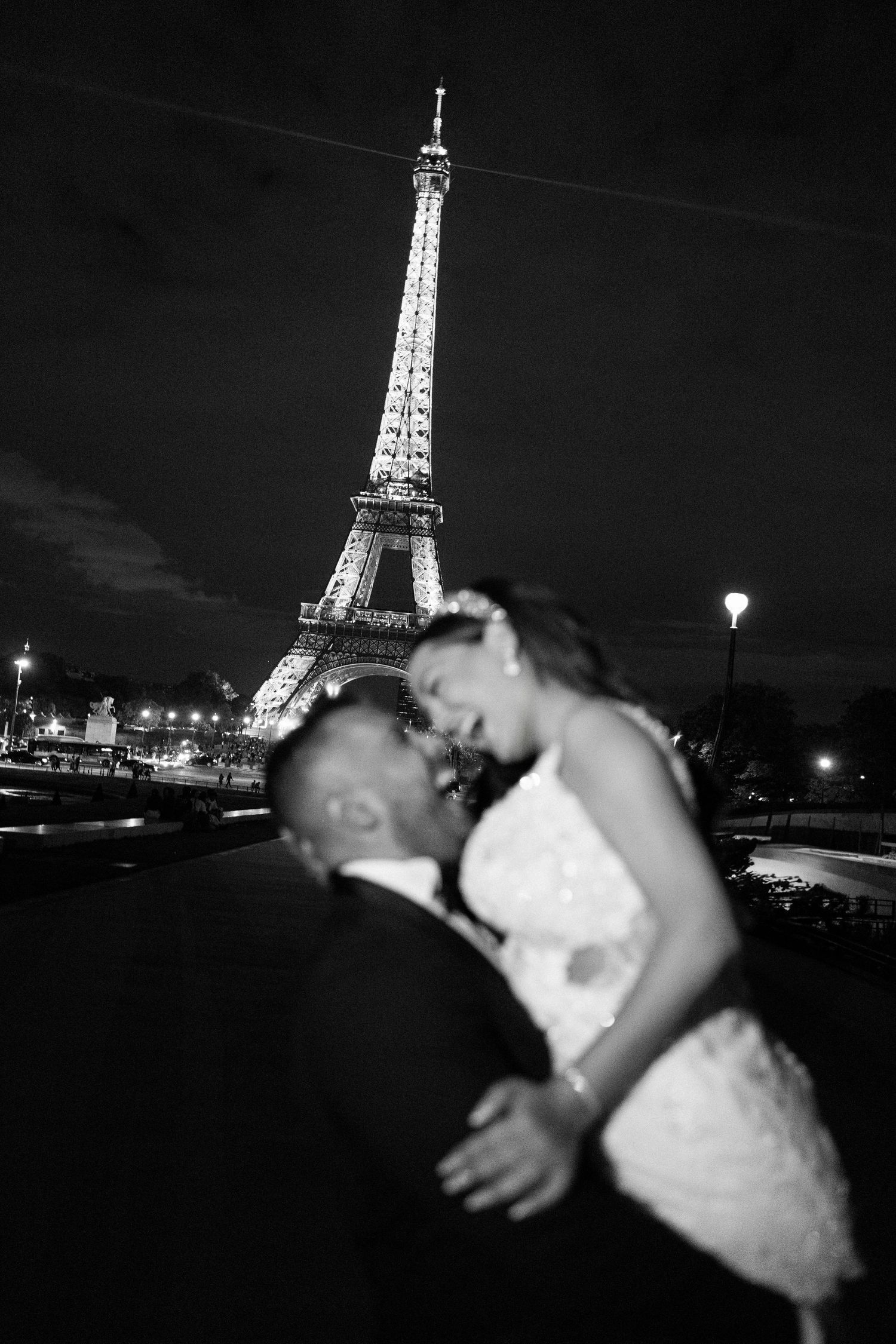 Luxury wedding in paris captured by greek photographer Chris Cheilas