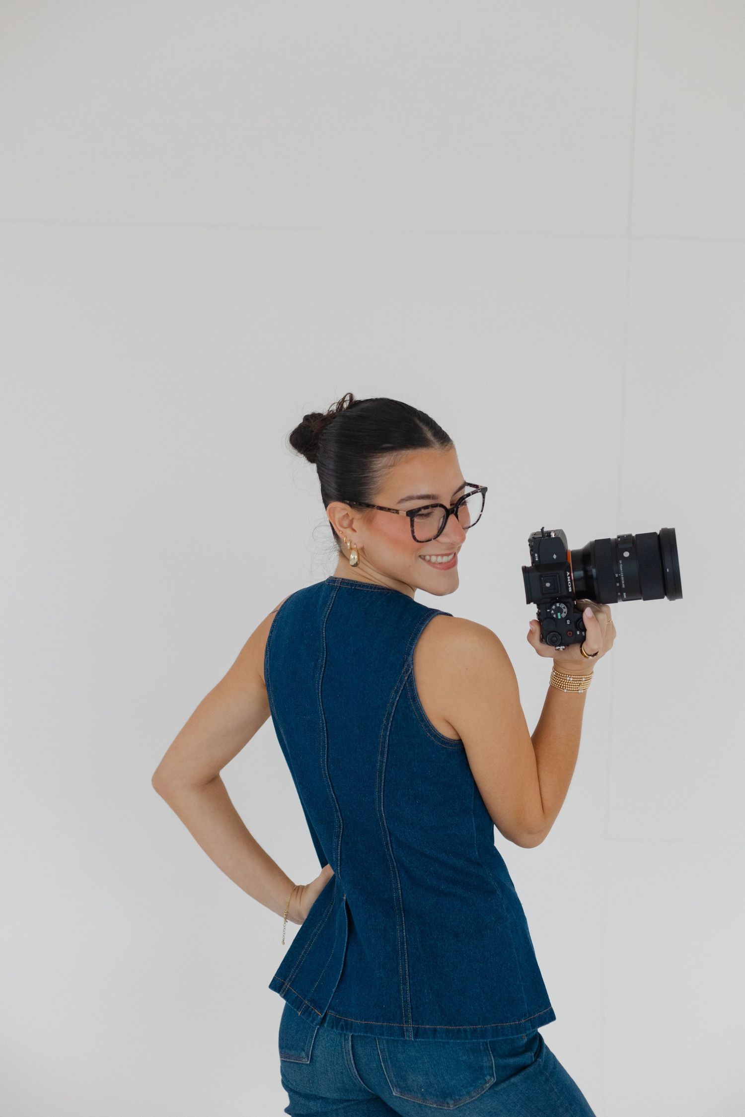 girl with a camera