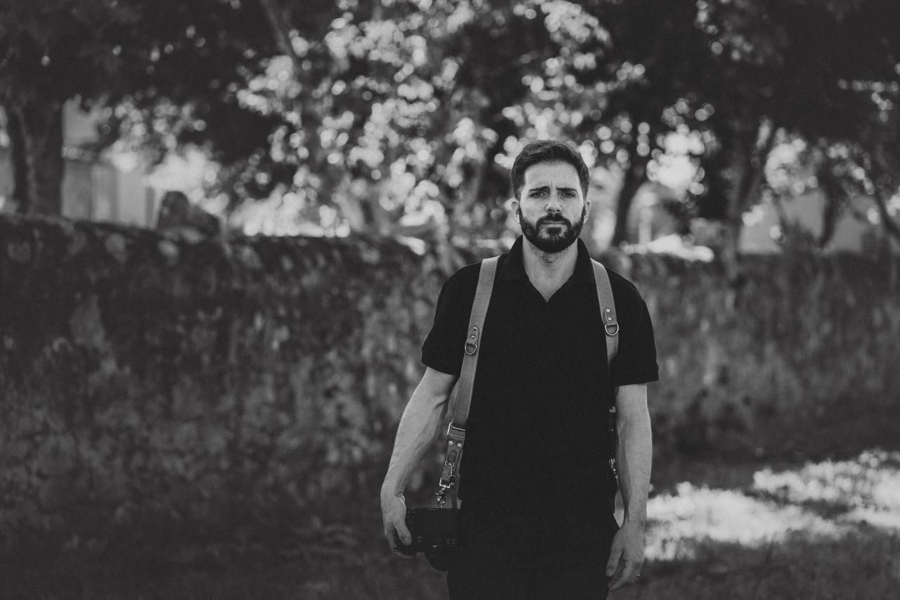 auto-retrato de mim, sou o fotógrafo por detrás da câmara fotográfica