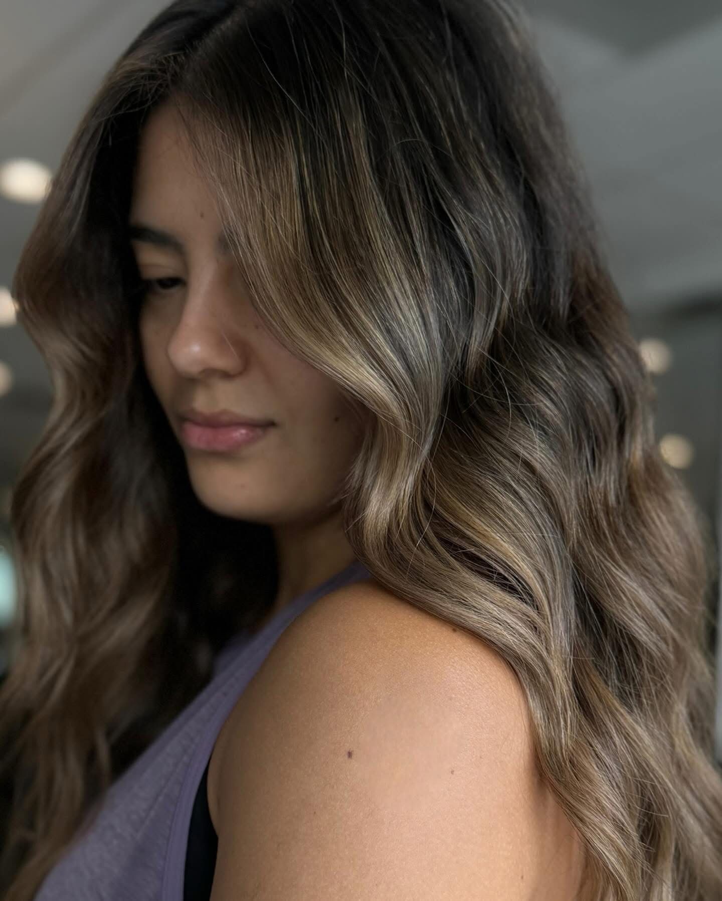 From balayage to extensions, Madilyn Wood creates effortless, dimensional hair that fits your vibe. Located in Fayetteville - now accepting