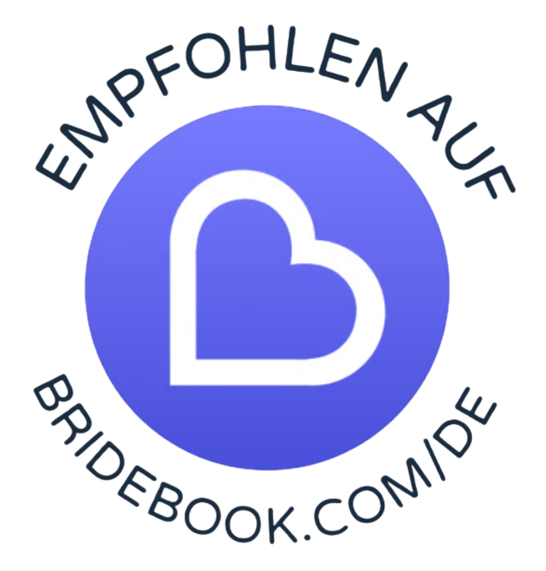 Empfohlen auf Bridebook.com/de Badge – Qualitätssiegel für Hochzeitsfotografen.