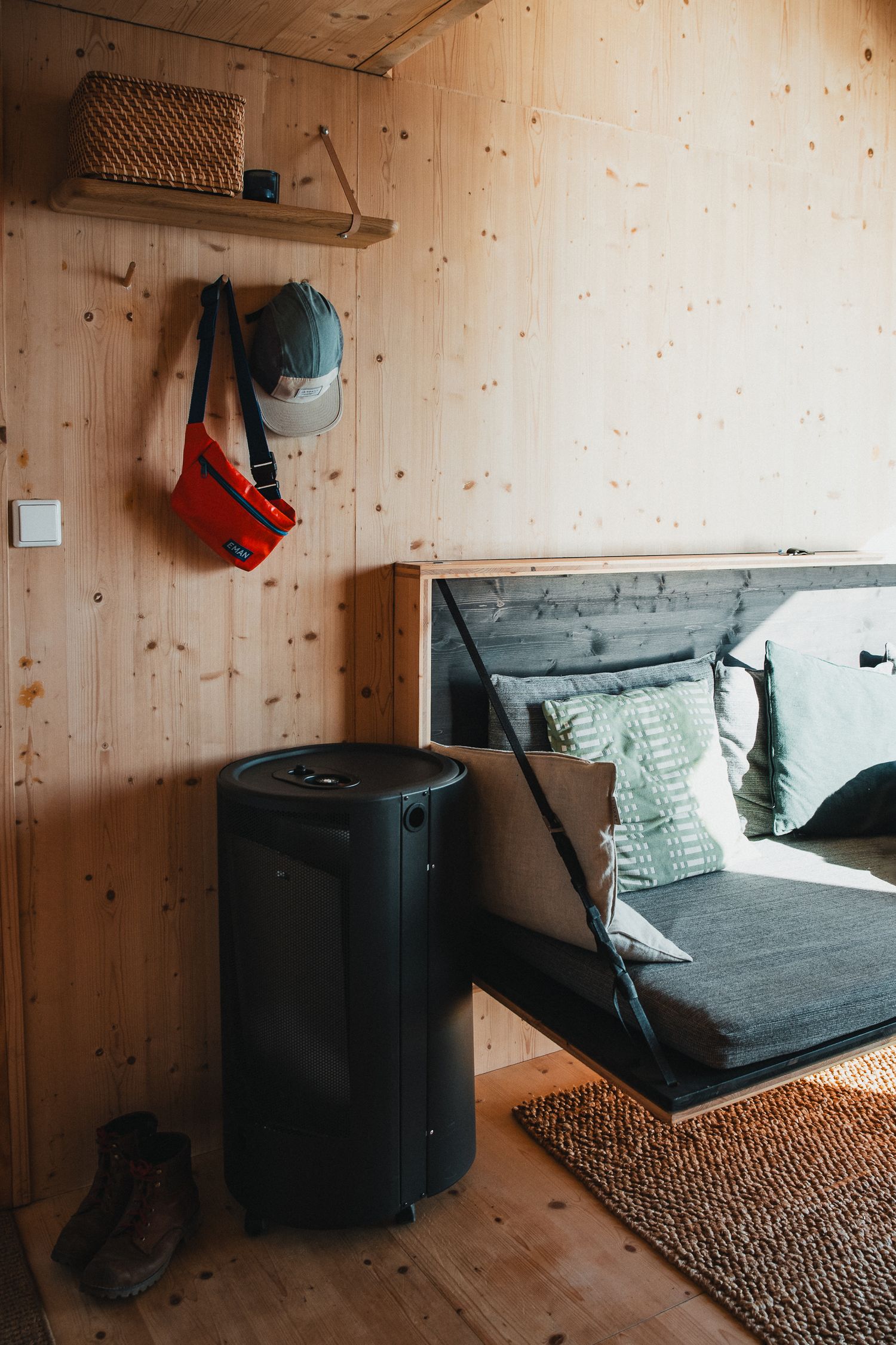marketing/ branding photo for a cabin retreat in Helsinki. Freelance based work as lifestyle and brand photographer. Majamaja Living