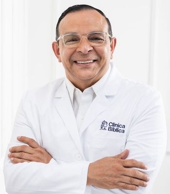 Dr. Yader Ginecologo