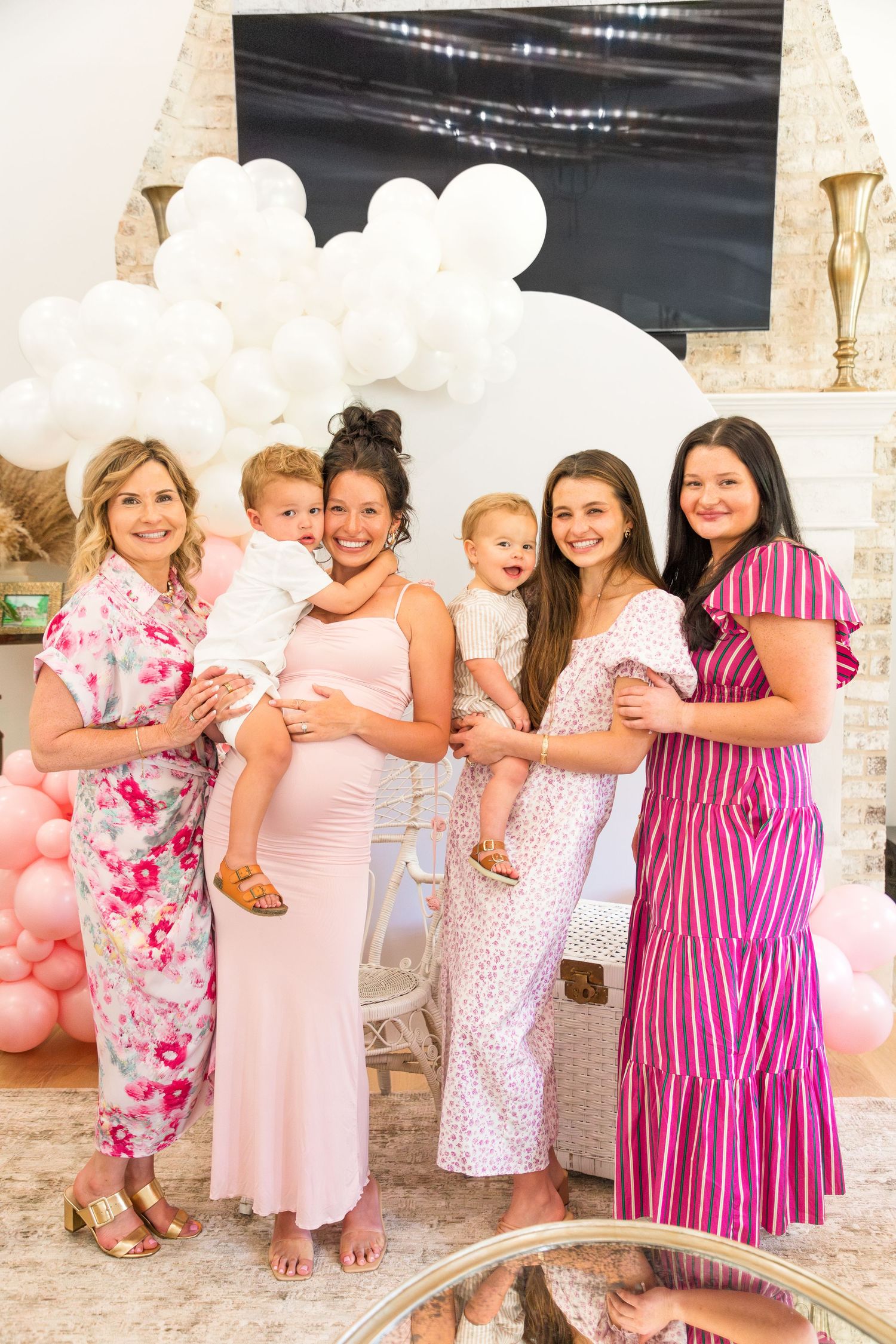 Baby shower photographer in West Monroe, Louisiana