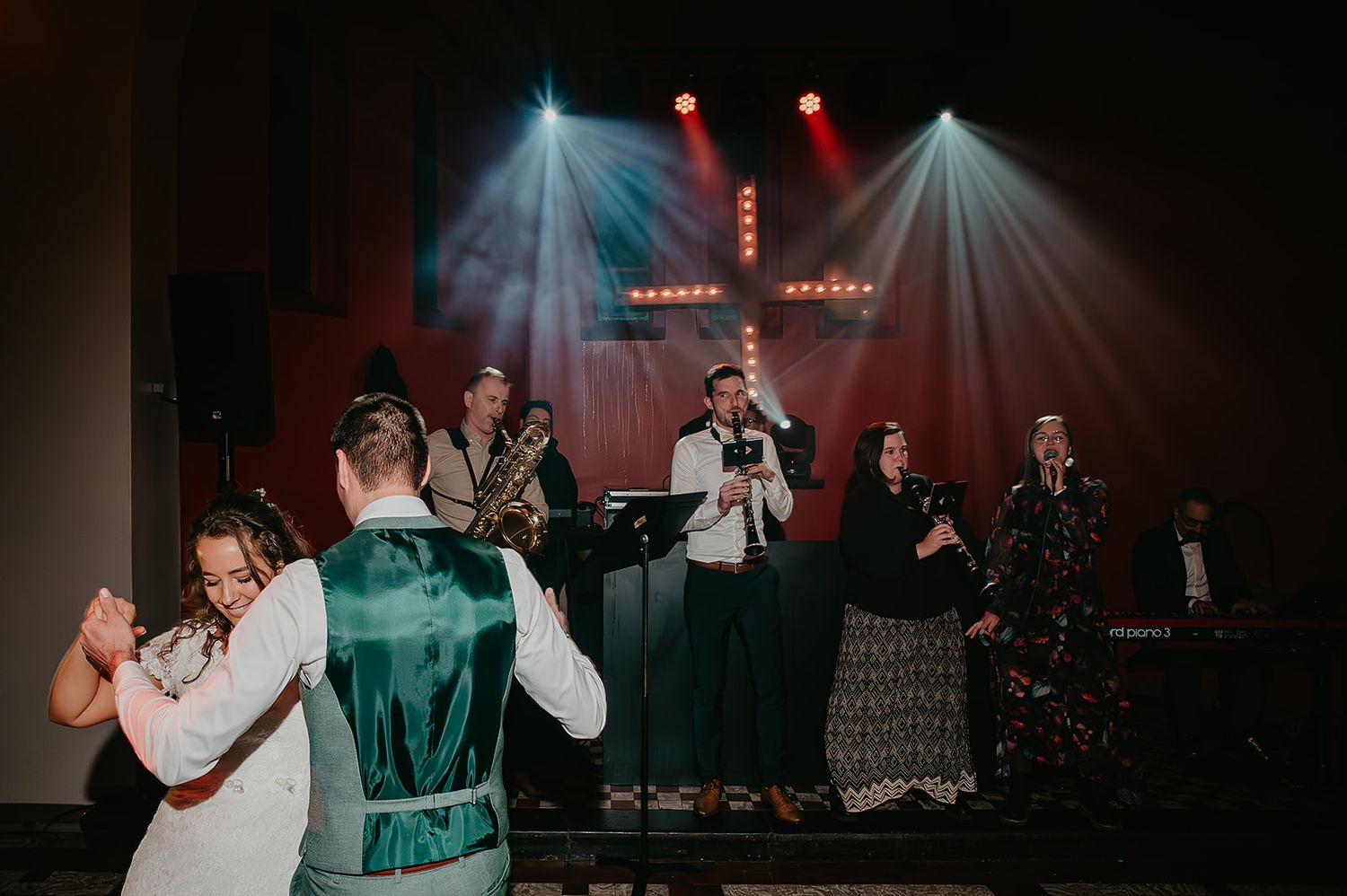 Winterhuwelijk bij het Sacrament
Trouwfotograaf West-Vlaanderen
Trouwfotograaf Roeselare
Trouwen