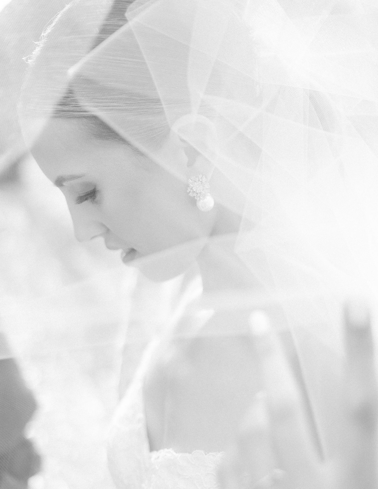 Saintwed is a destination wedding brand and company based in Mexico and Latin America, specializing in effortlessly elegant, sophisticated,
