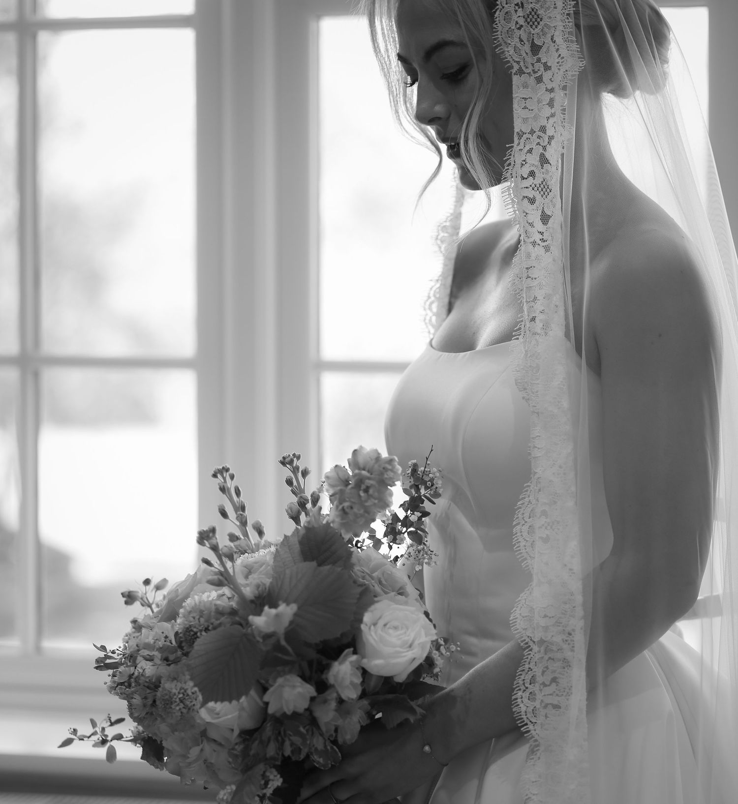 Bridal prep at Hilltop Country House. Cheshire wedding photographer Ruby Salmon Photography