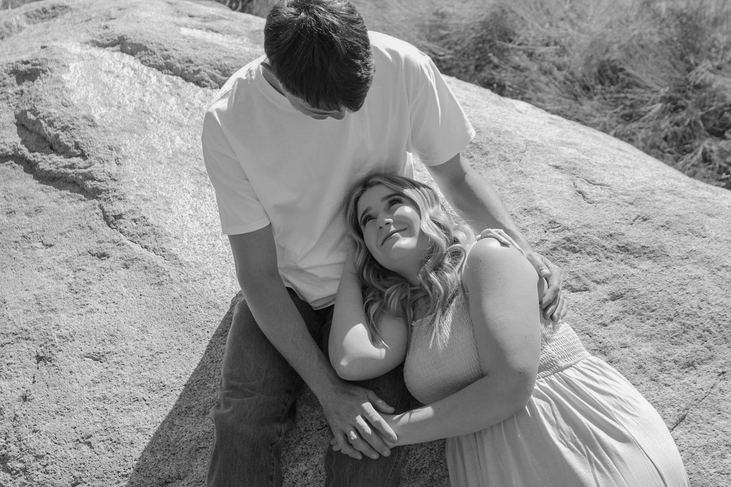 looking into boyfriends eyes
Kern County Photography
Tori Marie Photos
Family Photographer