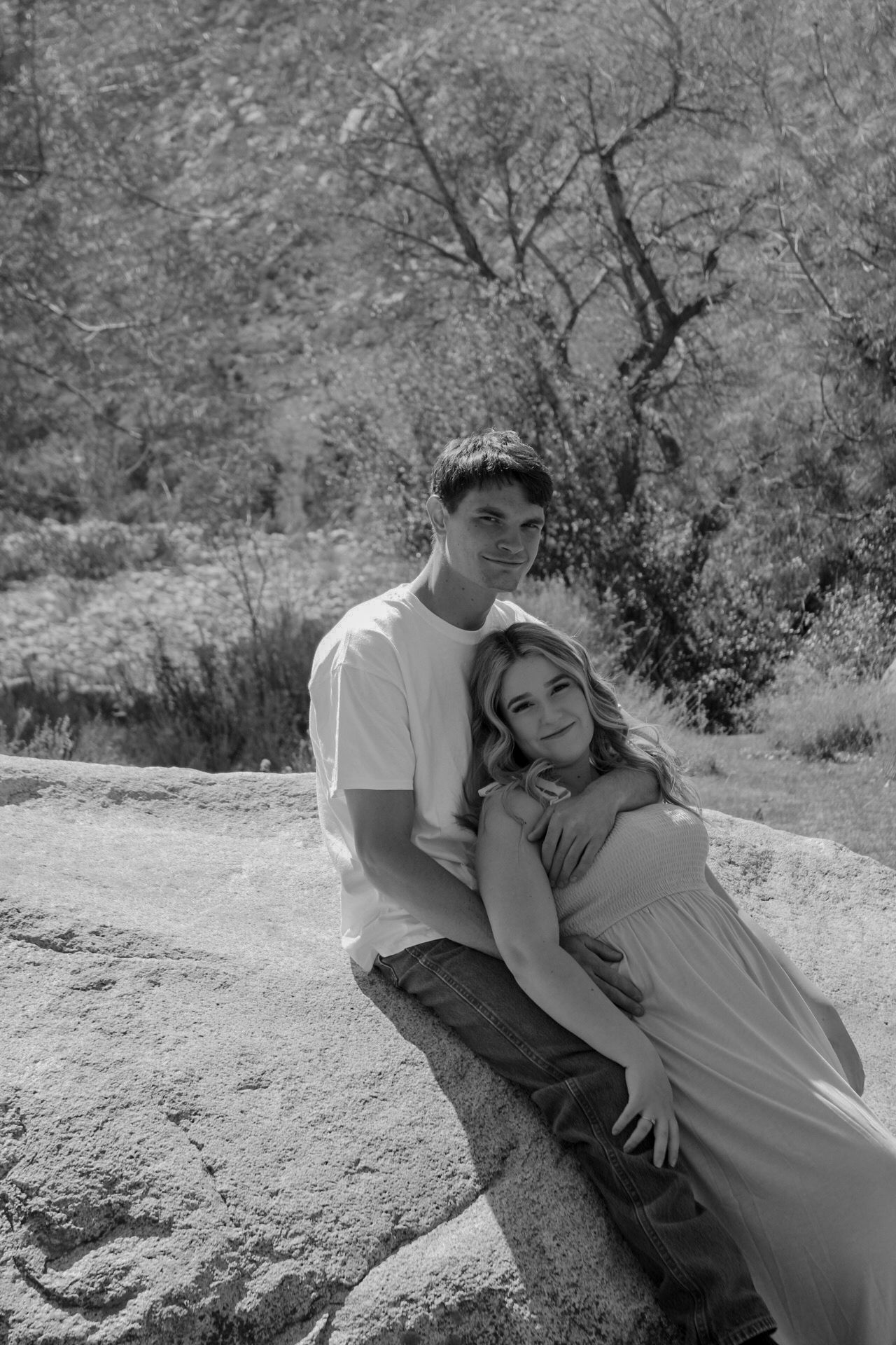 same couple serving in black and white
Kern County Photography
Tori Marie Photos
Family Photographer