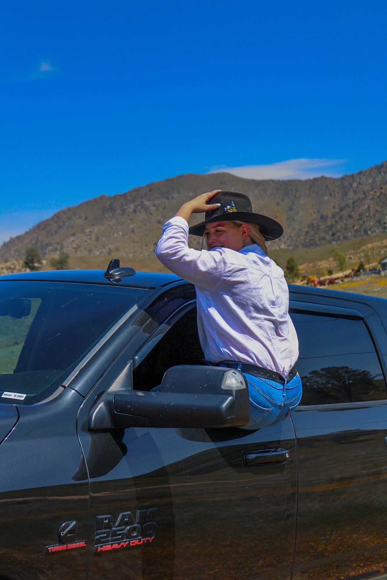 Tori Marie Photos
hanging out
Kern County photography 
Cowgirl photoshoot 
Portrait photography