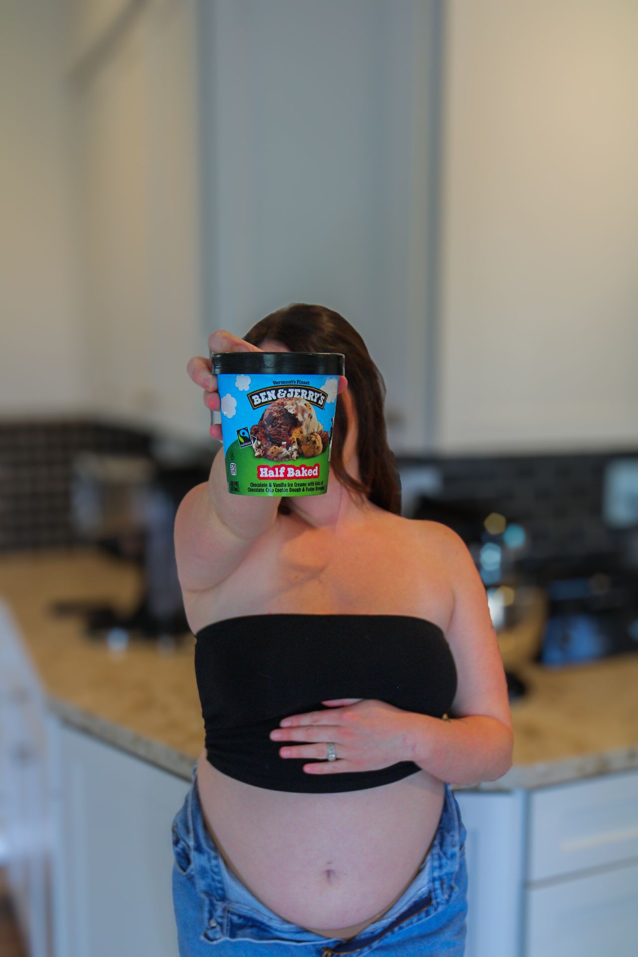 Tori Marie Photos
mommy to be holding half baked ice cream
Kern County Photographer 
half baked maternity photoshoot
maternity photography