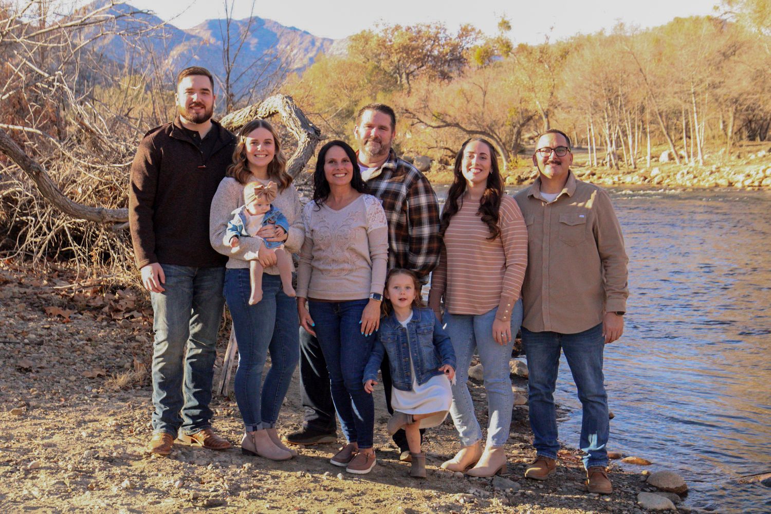 family photo
Kern County Photography
Tori Marie Photos
Family Photographer